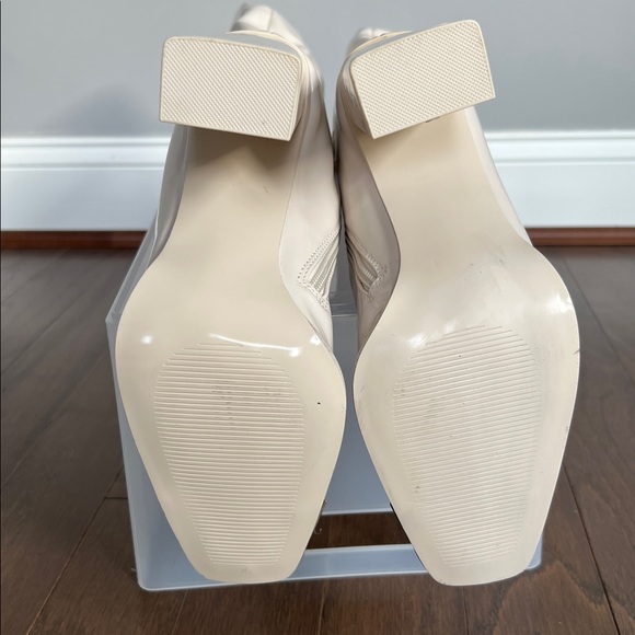 Steve Madden Focal Boots - Picture 7 of 13